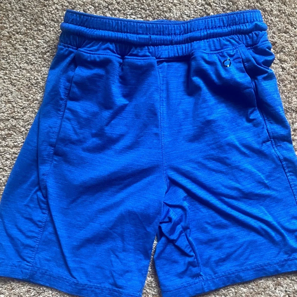 Gap Gapfit shorts, S/6-7. Gray mesh, navy mesh, royal blue